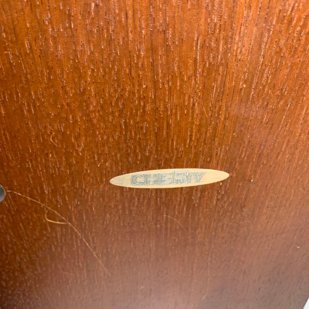 木製ダイニングチェア 背もたれ穴付き①