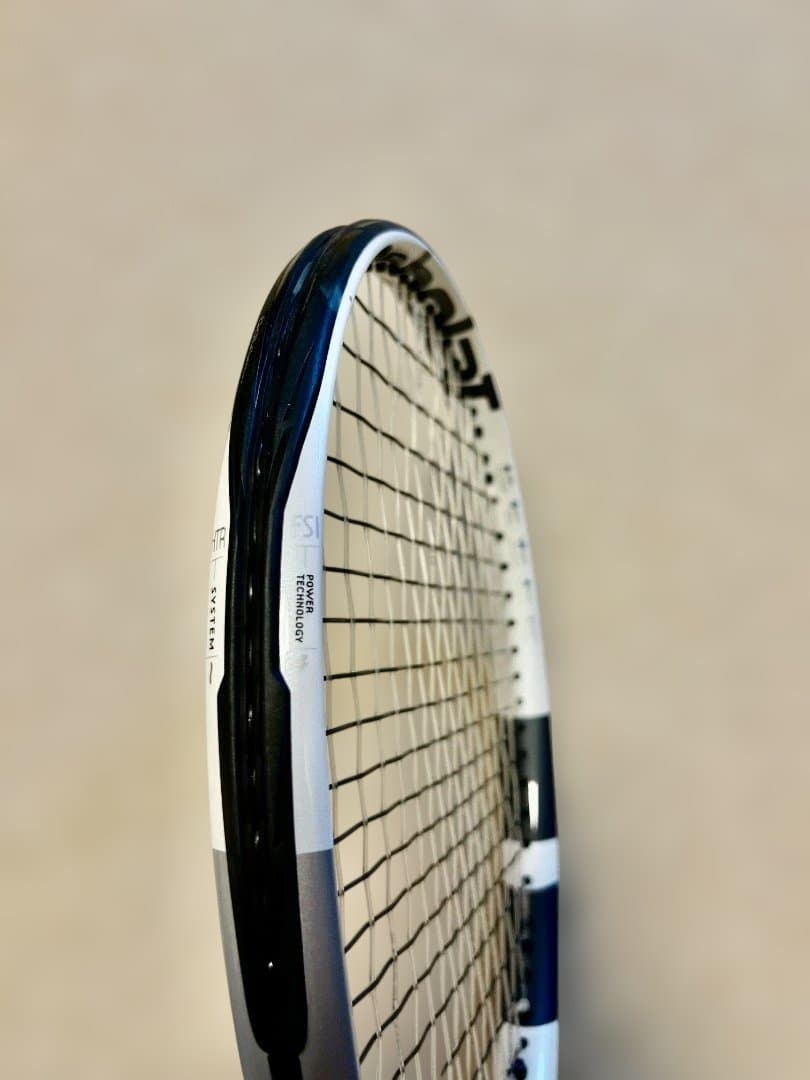 超美品　Pure Drive Wimbledon 2024 G2 テニスラケット