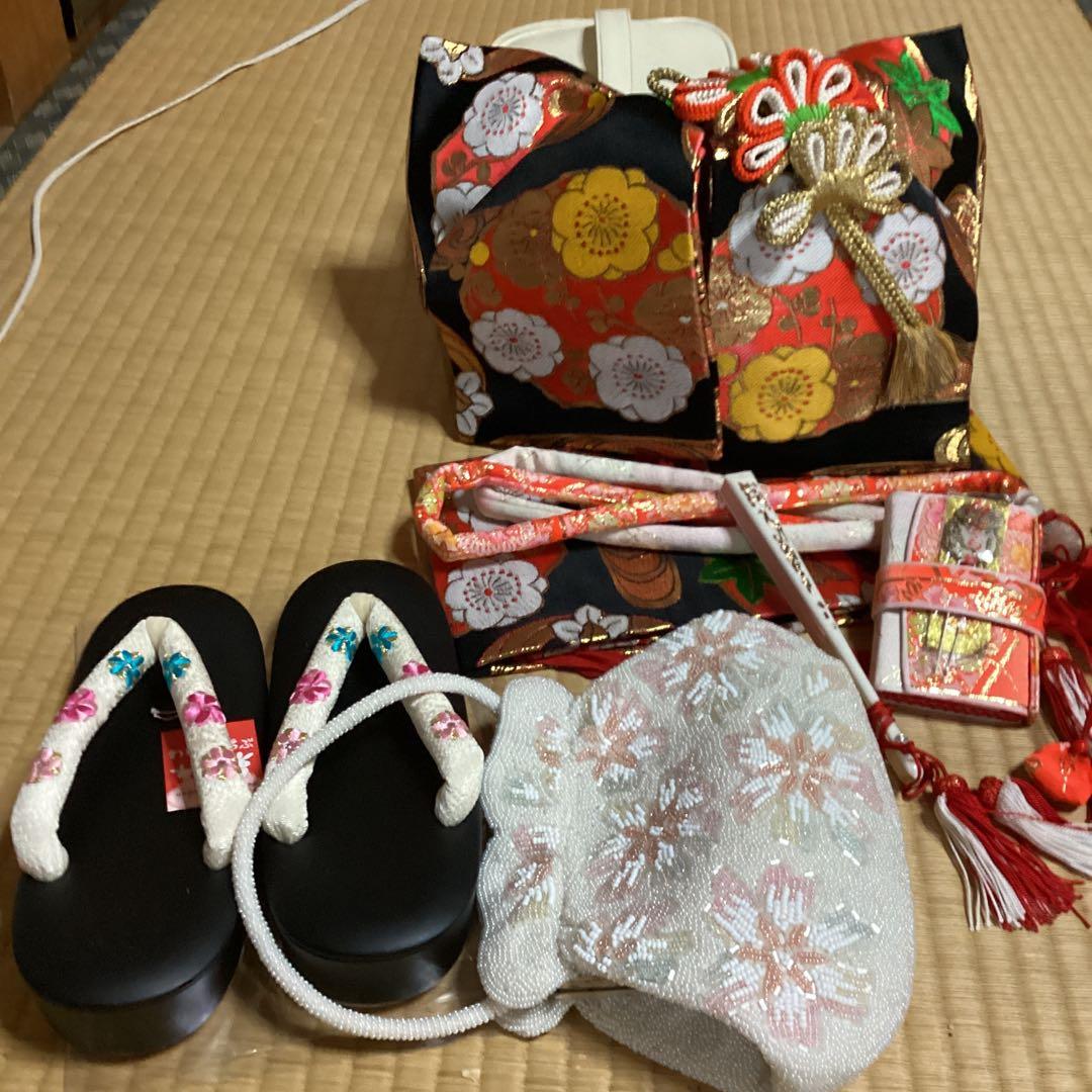 七五三 小柄七歳用フルセット帯幅14センチ　　草履21センチ