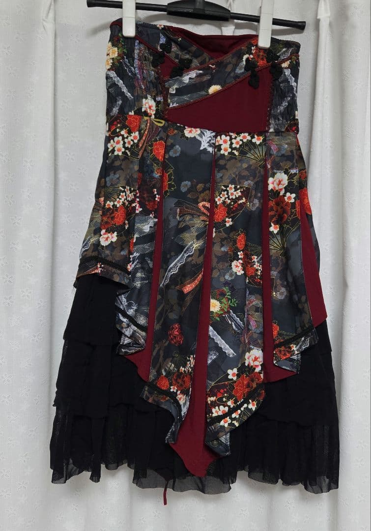 OZZON和チャイナプリーツスカート