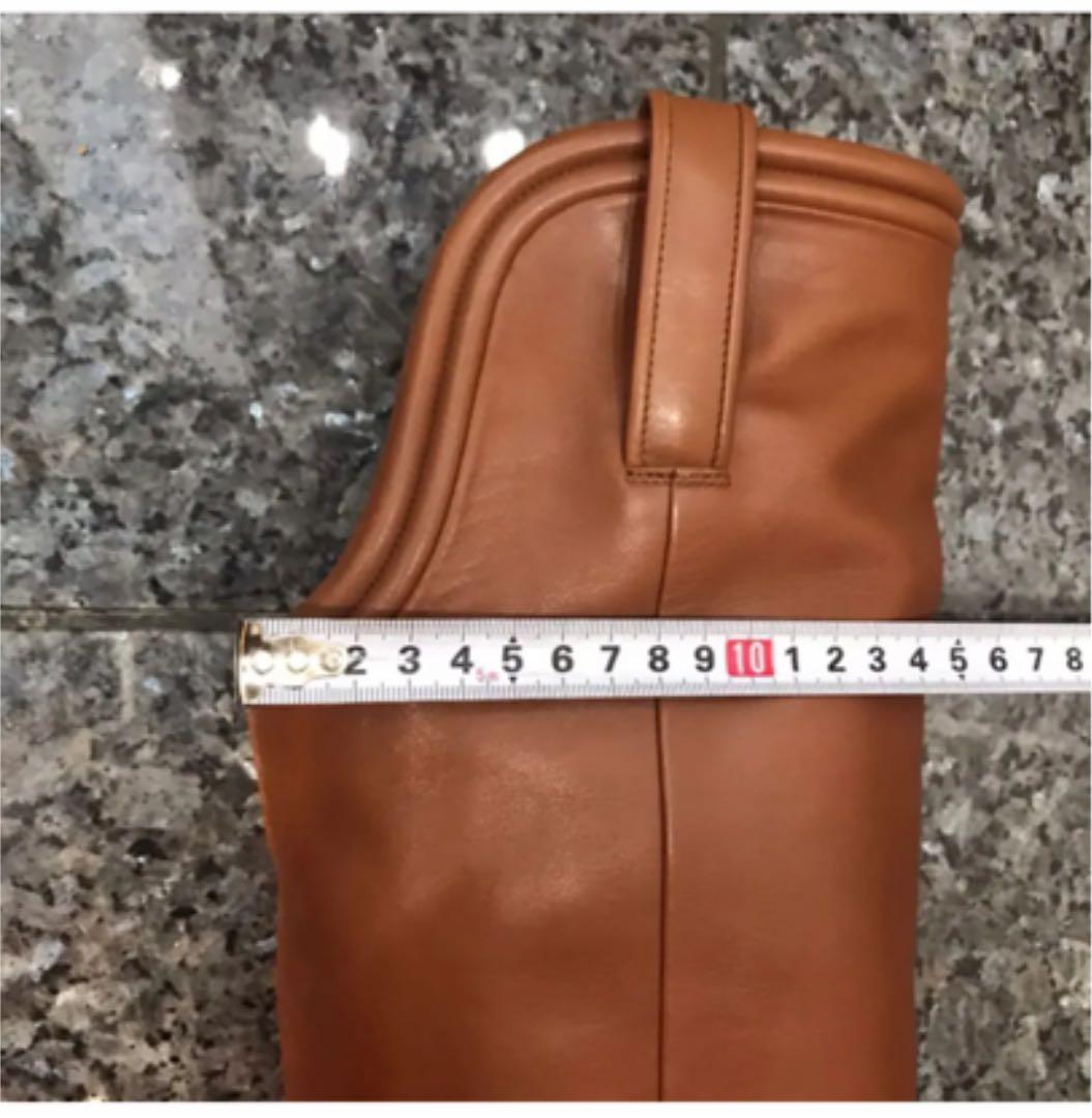 グッチニーハイブーツ