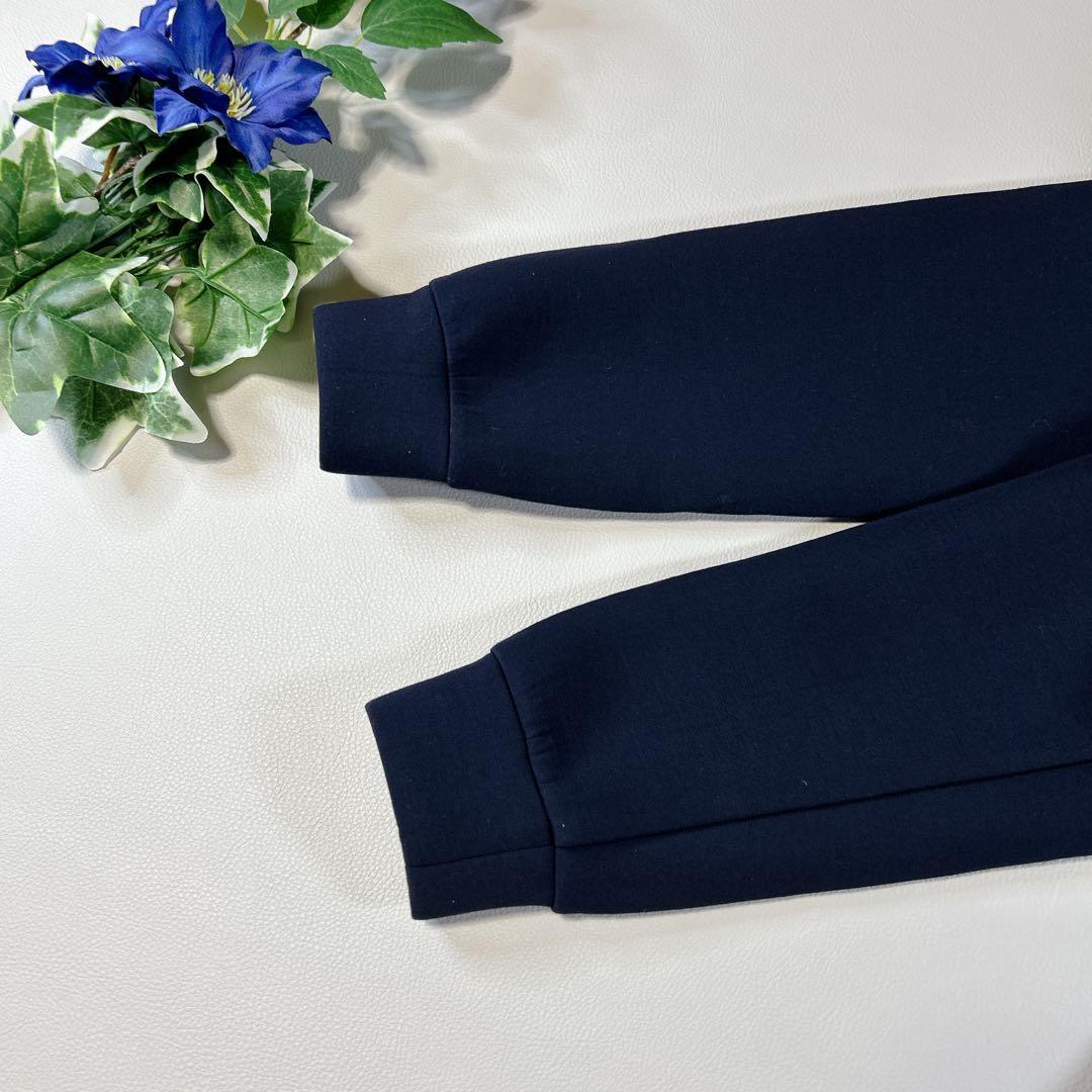 HUIT bouquet ペプラム フリル裾 ダウンジャケット キルティング M