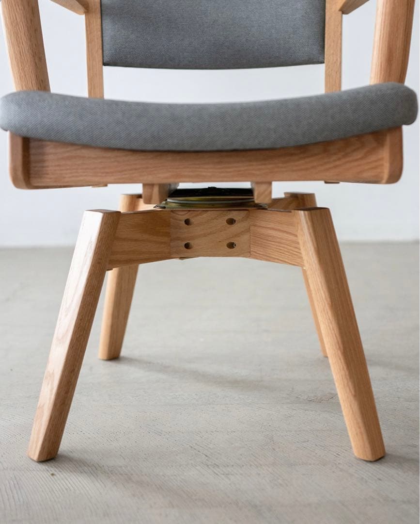 回転チェア　オーク材