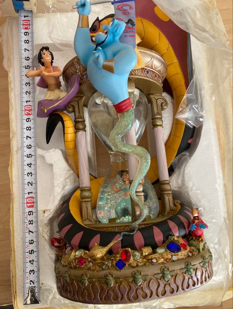 ディズニーストア　アラジン　スノーグローブオルゴール スノードーム　レア