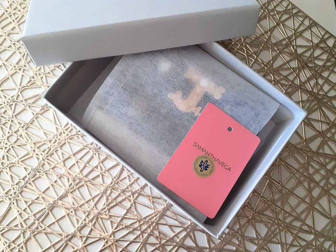 SAMANTHA VEGA『ジョジョの奇妙な冒険ダイヤモンドは砕けない』東方仗助