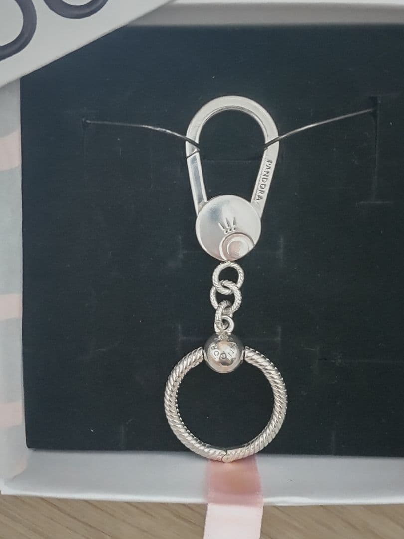 小物 Pandora Moments Small Bag Charm Holder