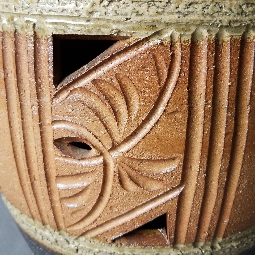 信楽焼 傘立て 灰釉彫壷 高さ４４cm