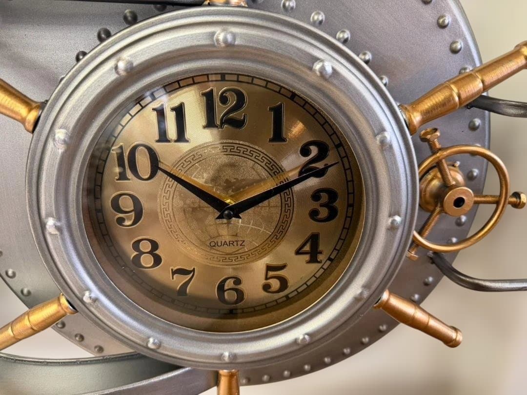 時計 壁掛け時計 掛時計 ウォールクロック インダストリアル ハッチ レトロ 扉