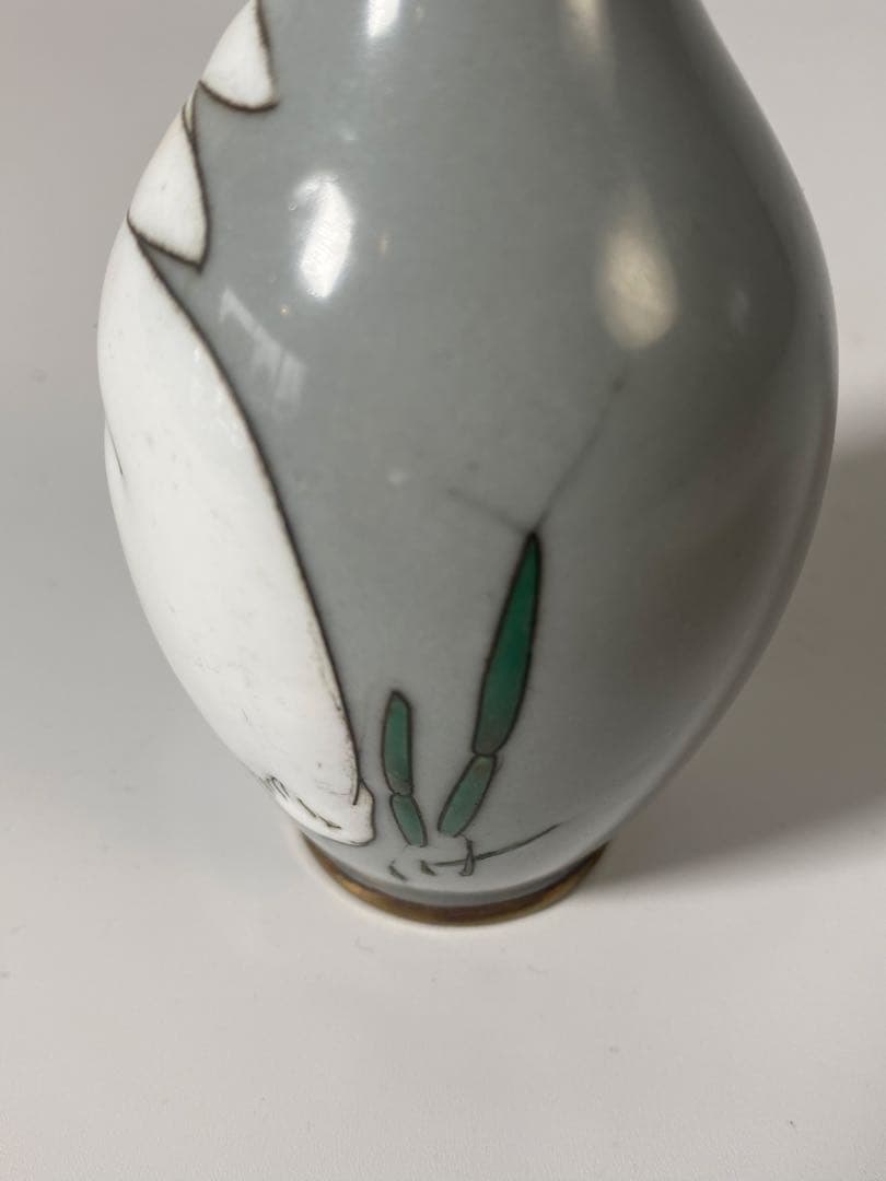 明治時代　七宝焼　うさぎ柄　盛り上げ七宝花瓶