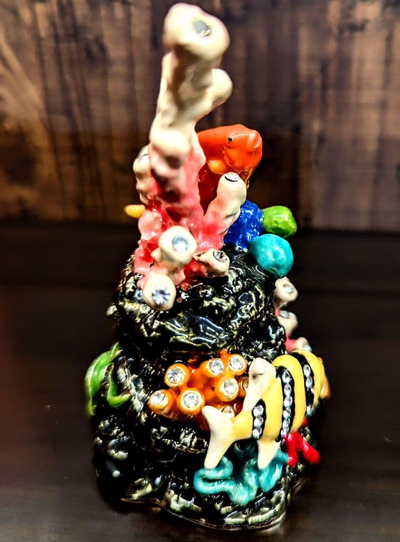 東京銀座PICALS ピィアース ペンギンとサンゴ礁のジュエリーボックス