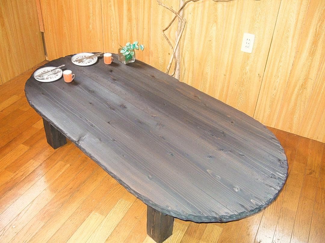 こだわり製作創りたて！大型でモダンな円卓テーブル・丸テーブル