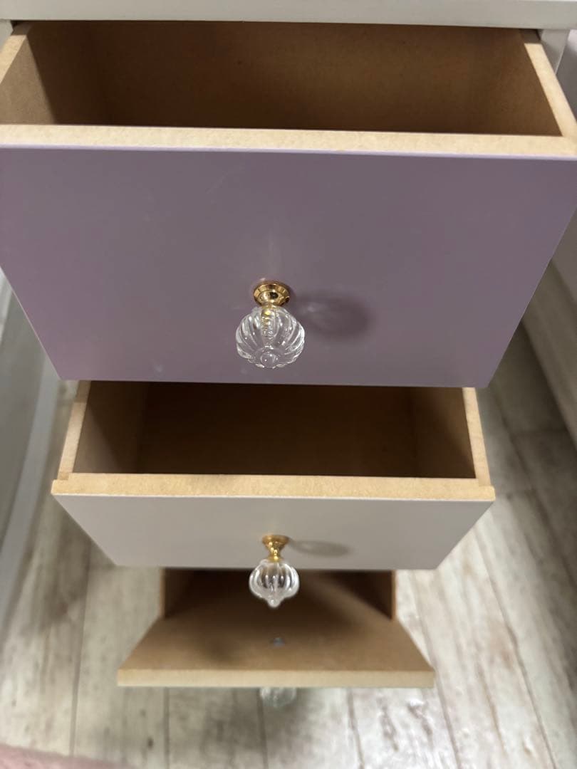 ディズニー　アラジン　ドレッサーワゴン