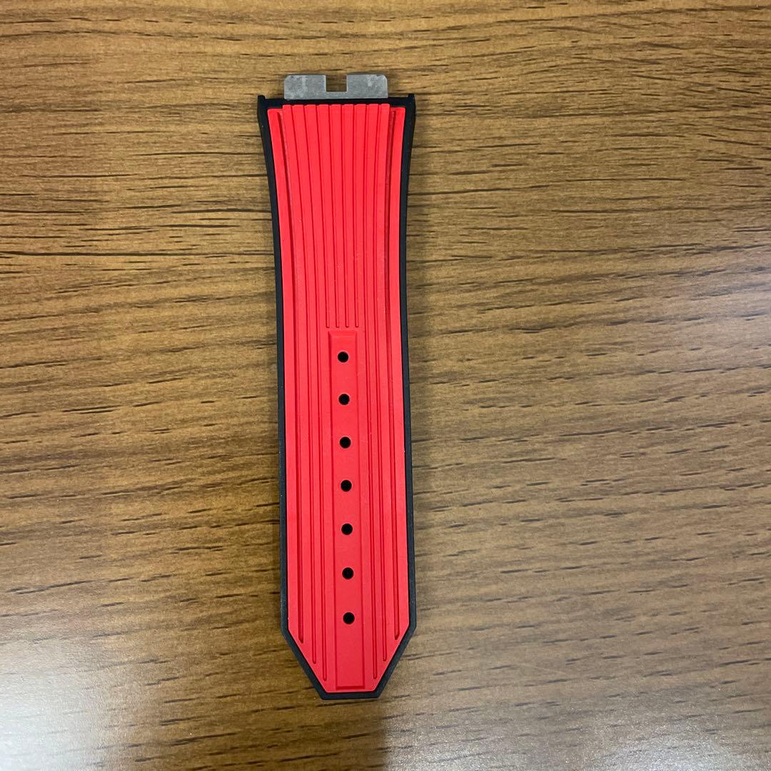 （art）HUBLOTビックバンウニコ　レッド ラバーベルト