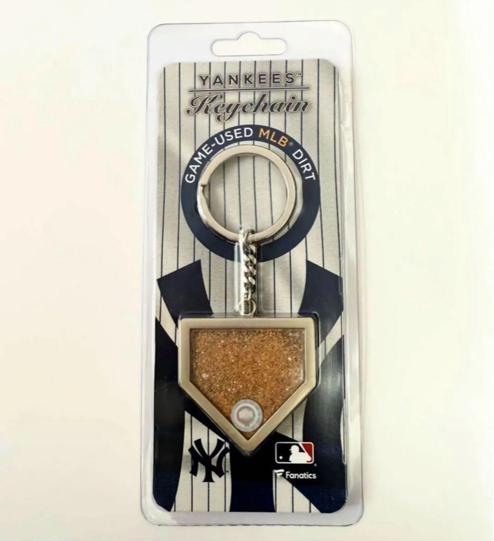 ヤンキース ホーム土入りキーホルダー MLB公式ホログラム証明書付き ジャッジ