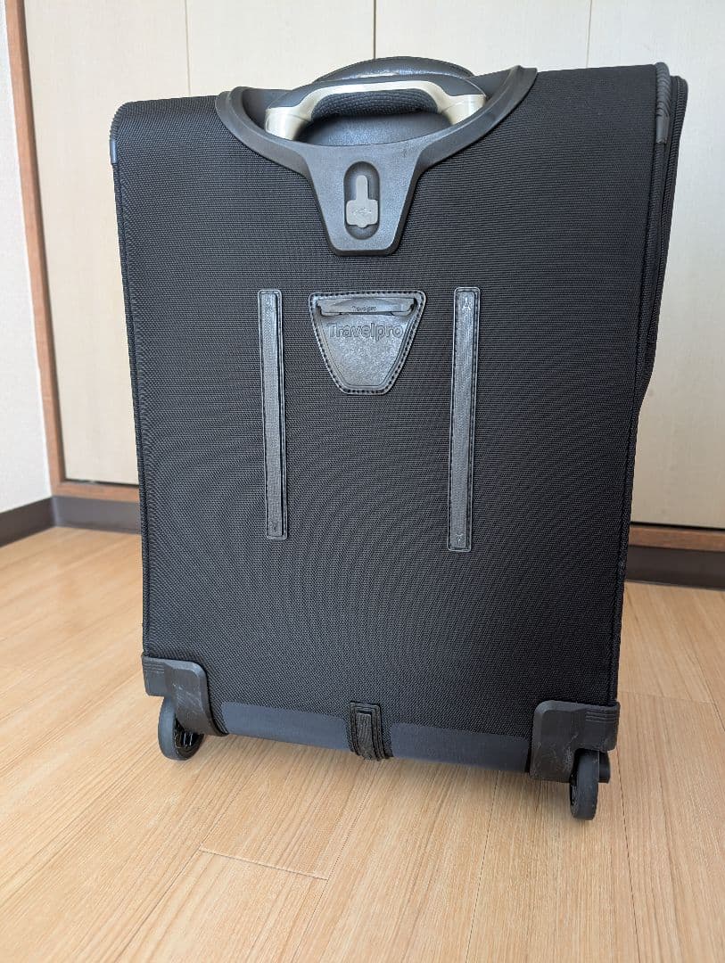 Travelpro Crew 11 トラベルプロ 48.2L キャリーケース 黒