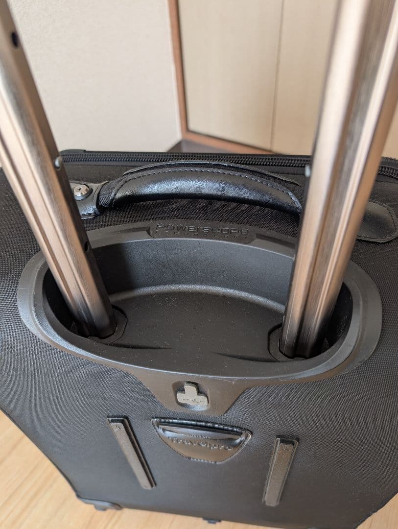 Travelpro Crew 11 トラベルプロ 48.2L キャリーケース 黒