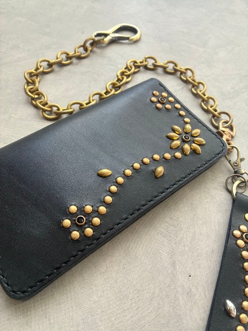 フラワースタッズ　トラッカーウォレット‼️