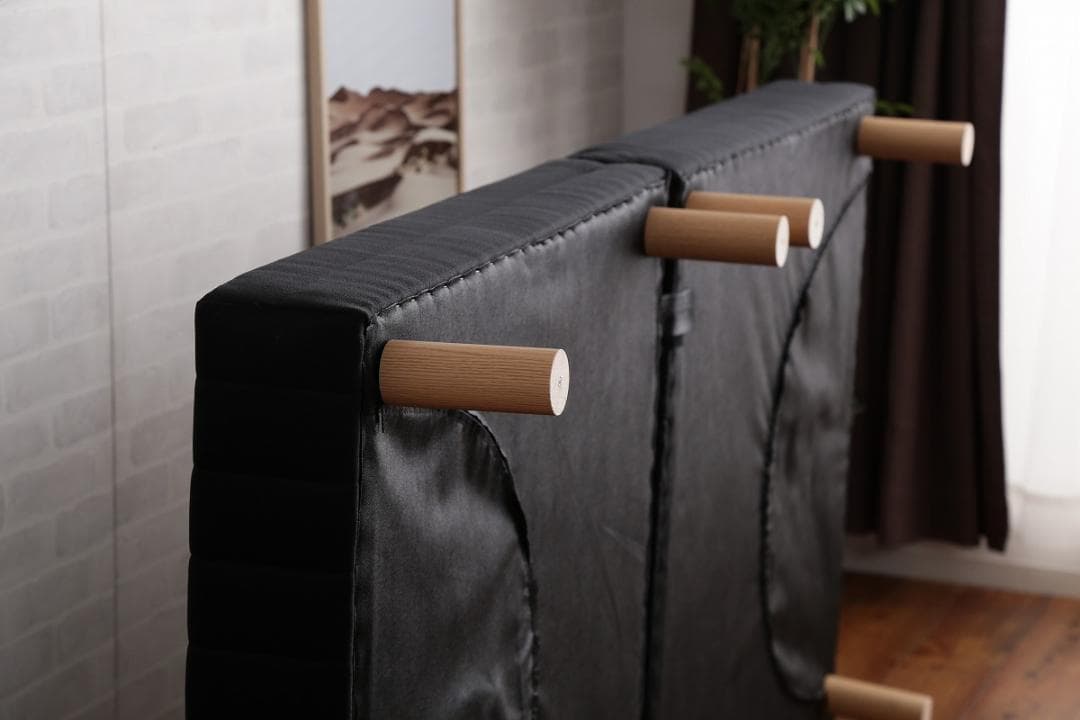 《新品・送料無料》脚付きマットレスベッド【セミダブル】