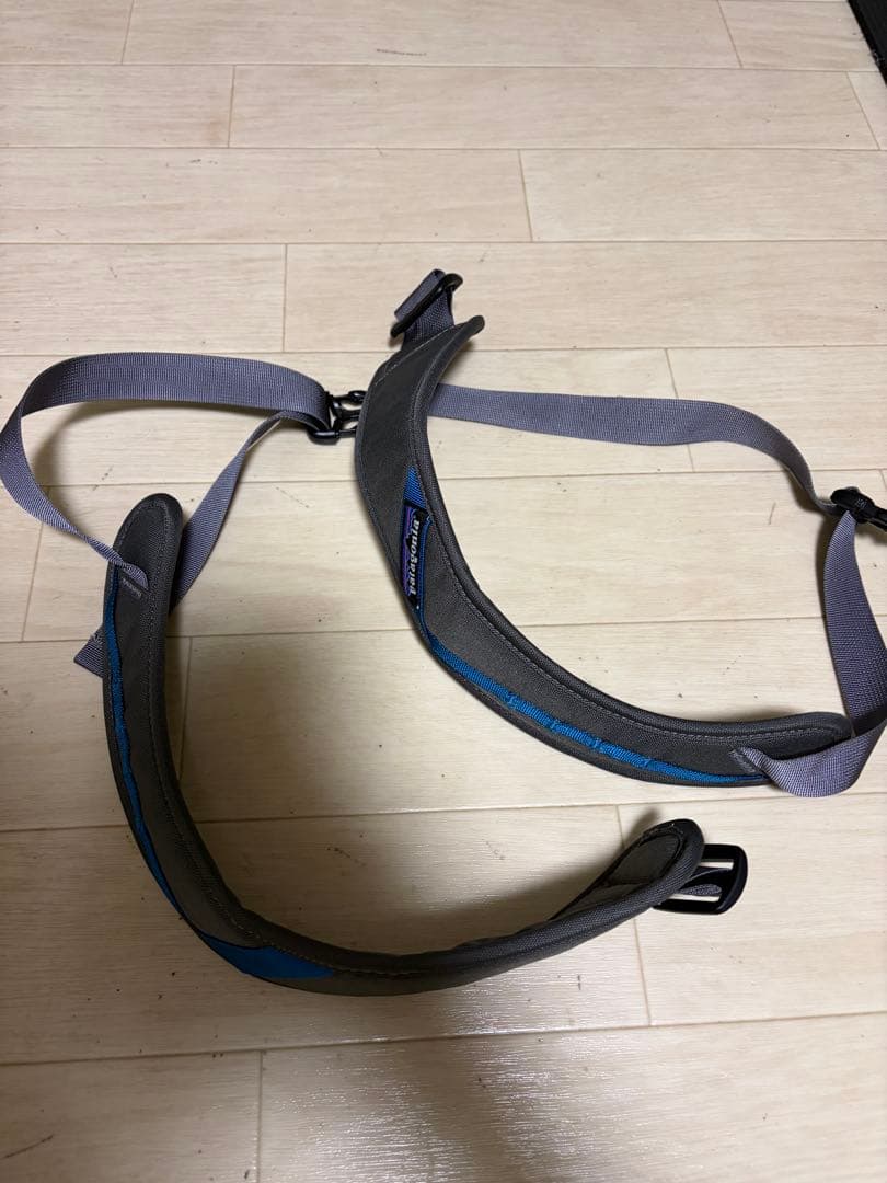 パタゴニア　ブラックホールダッフル60L ボストンバック