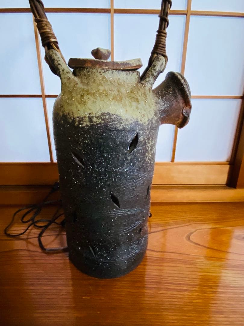 [未使用] 室内用　和モダン　陶器　急須型　ライト　ランプ/オブジェ