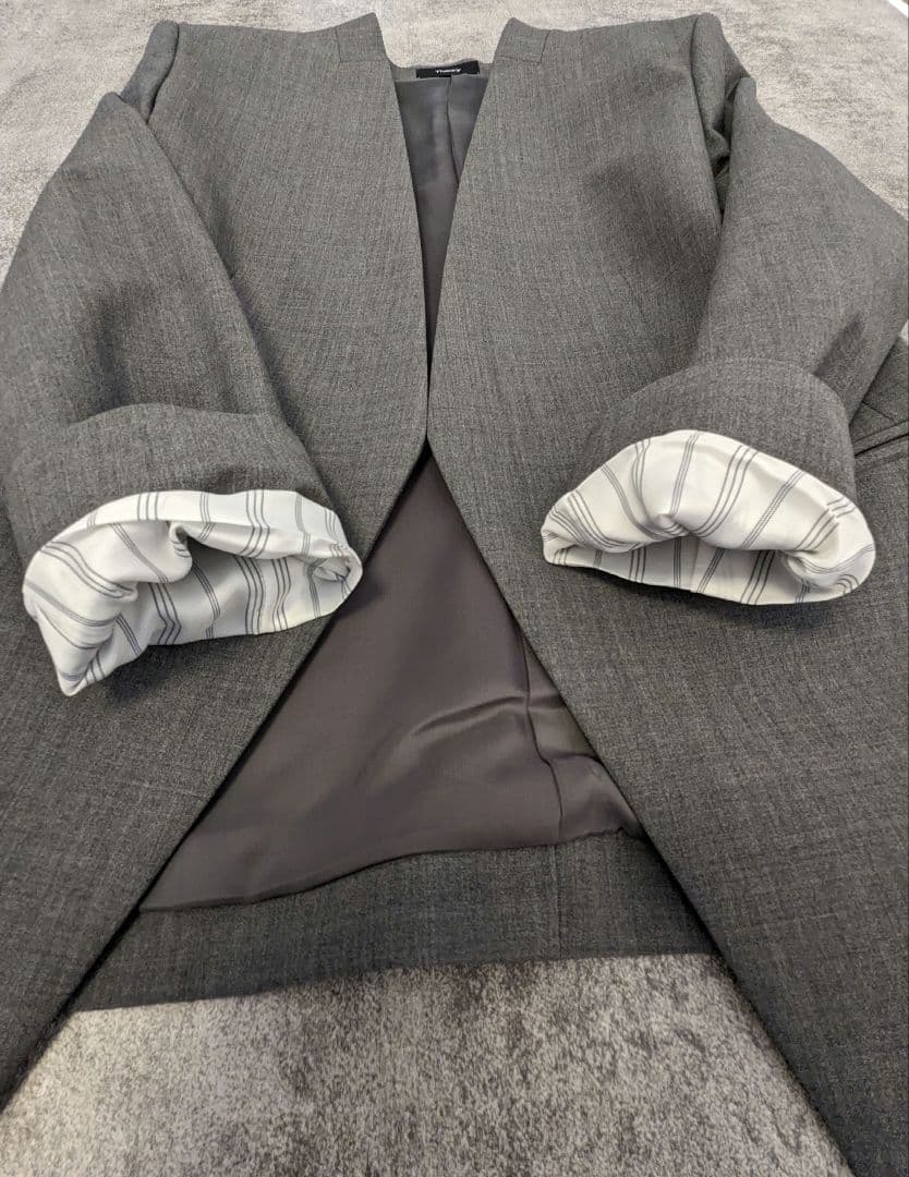 【アップル様】Theory ジャケット＆パンツ ノーカラー セットアップ ★美品