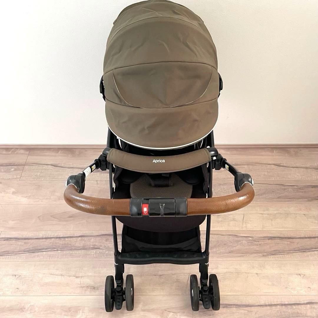 【美品】Aprica アップリカ　ラクーナ ビッテクッション⭐︎