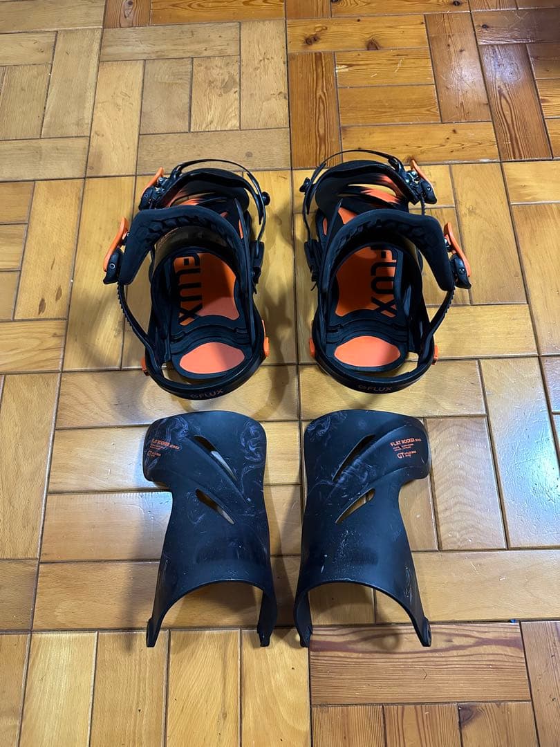 FLUX GT Mサイズ TWハイバック付き