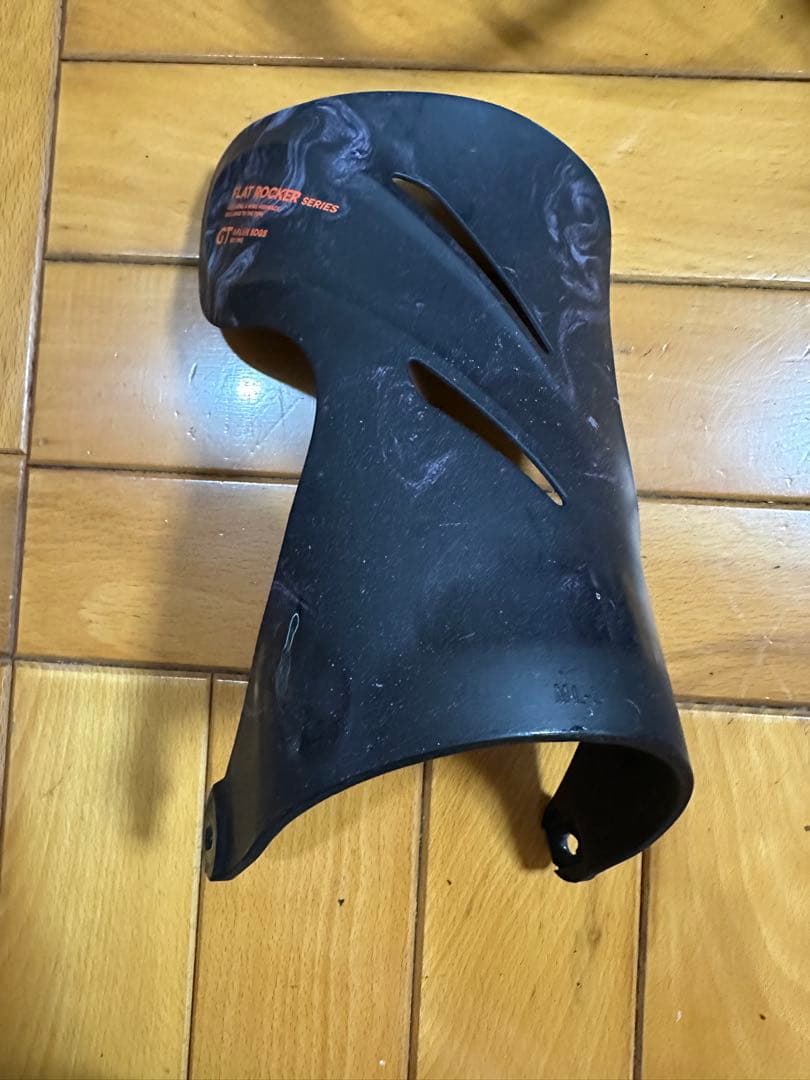 FLUX GT Mサイズ TWハイバック付き