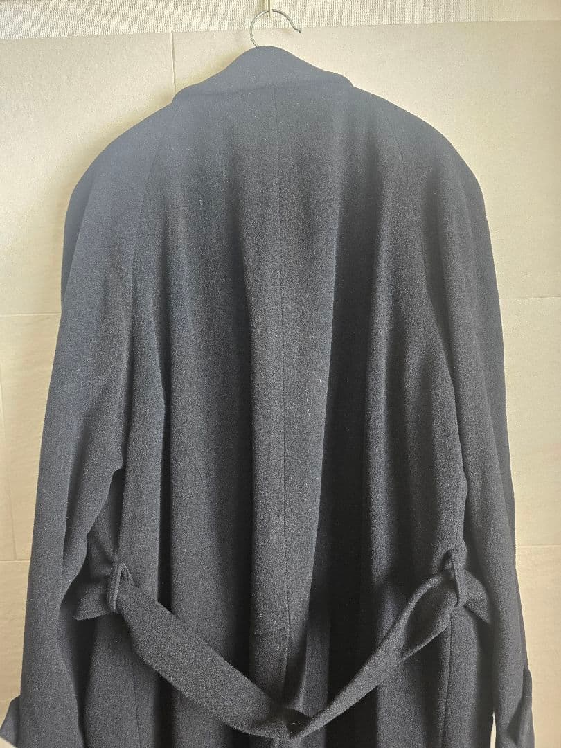 【Hevo】イーヴォ ブラック無地ウールトレンチコート