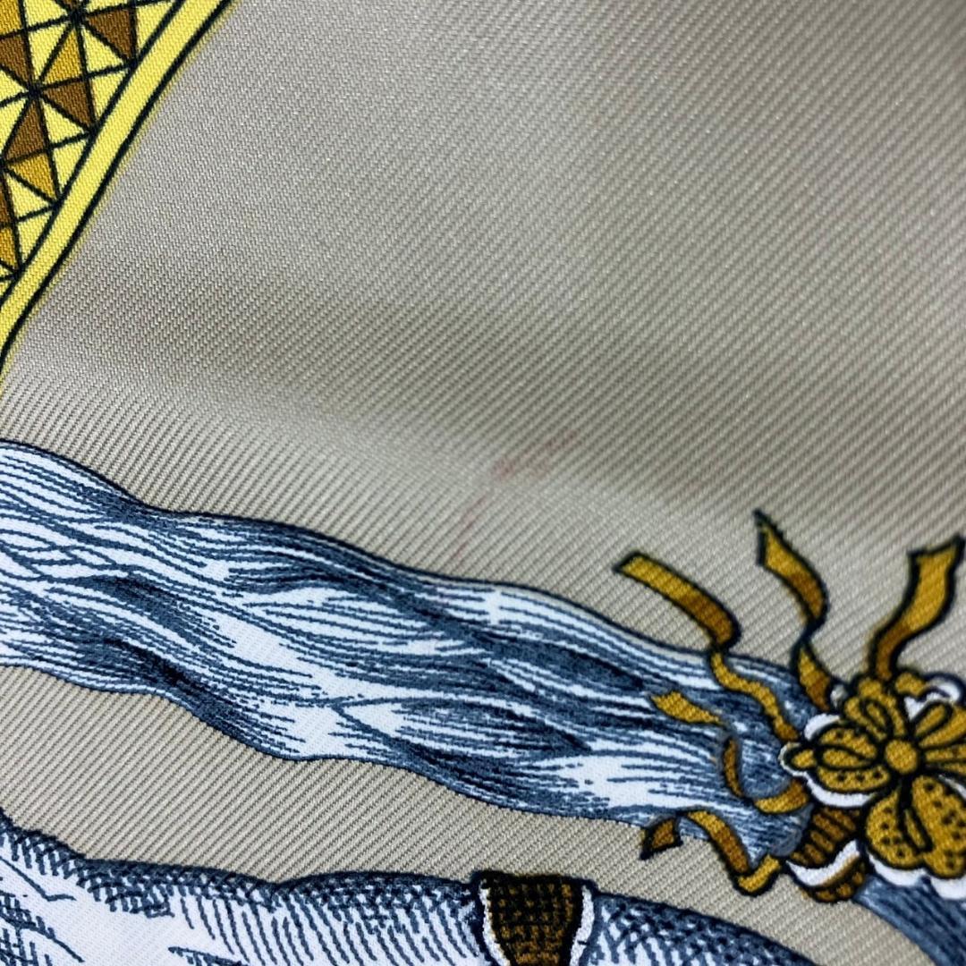 エルメス　カレ90　盛装の馬