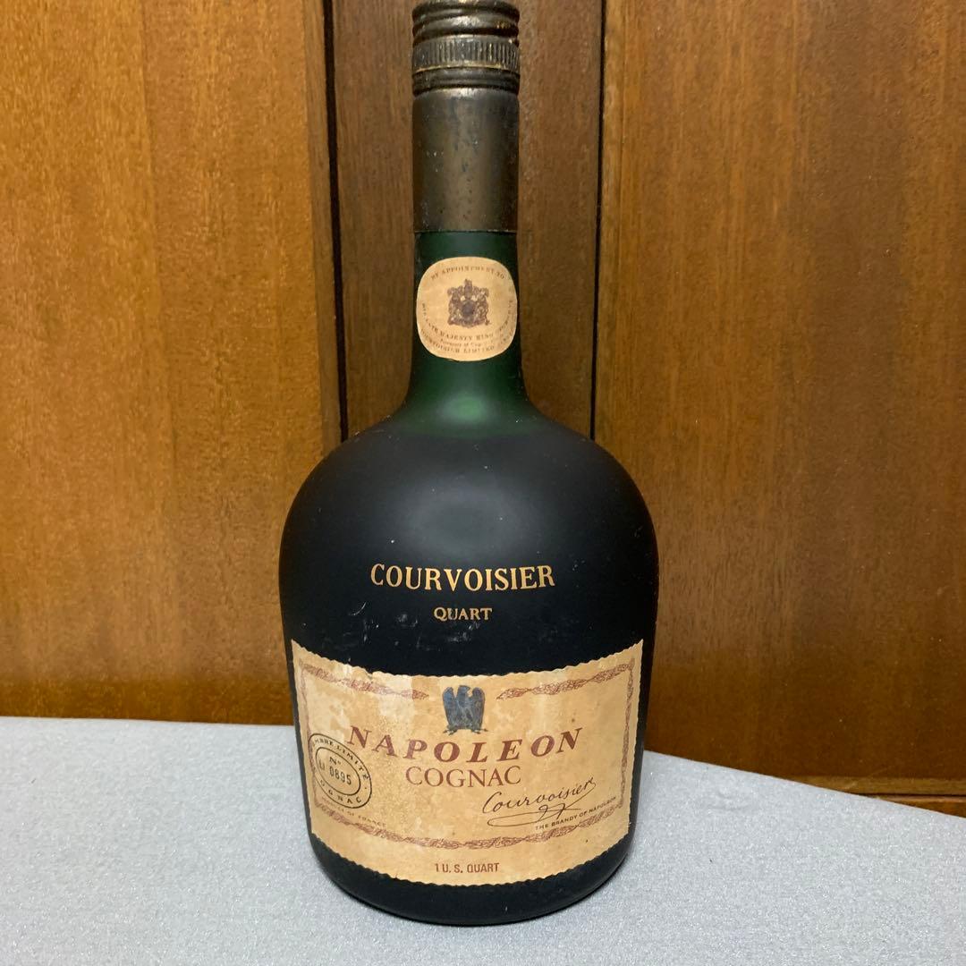 ウイスキー Courvoisier Napoleon Cognac 1 U.S. Quart