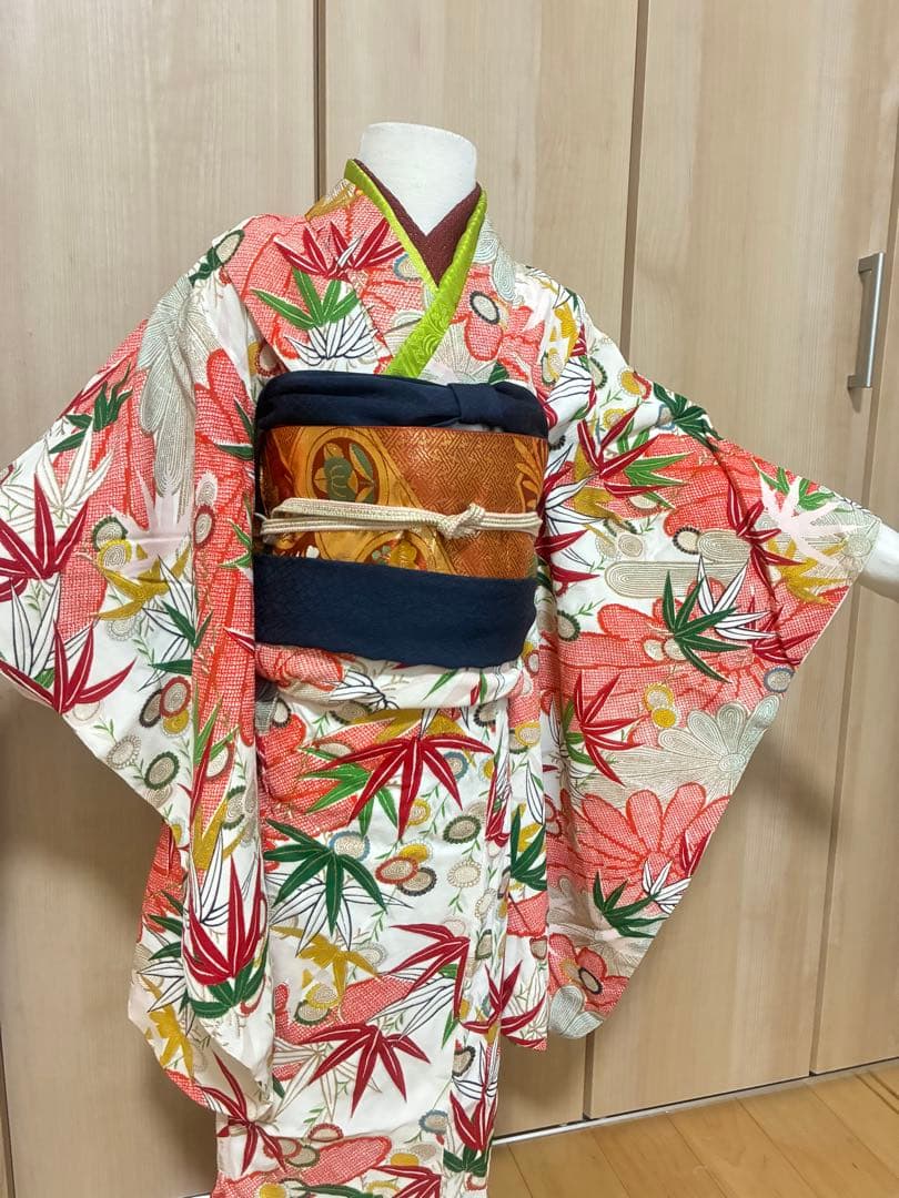 【七五三 7歳】粋で上品＊松竹梅の古典柄きもの♡個性が光るセット