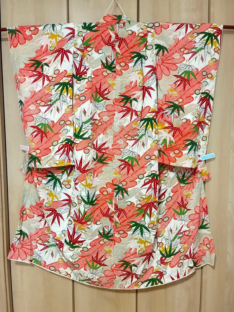 【七五三 7歳】粋で上品＊松竹梅の古典柄きもの♡個性が光るセット