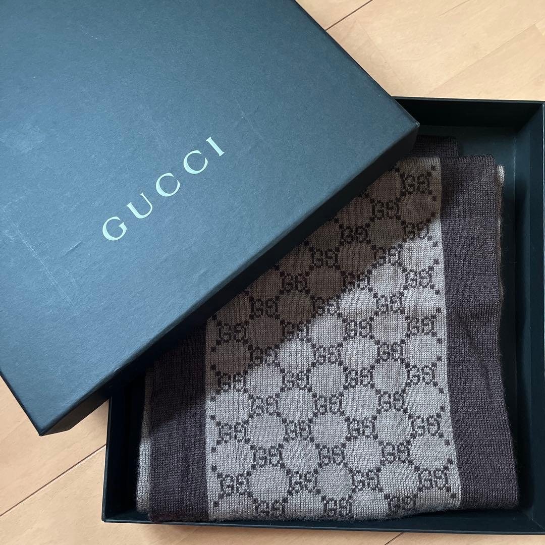 GUCCI マフラーストール　値下げ中