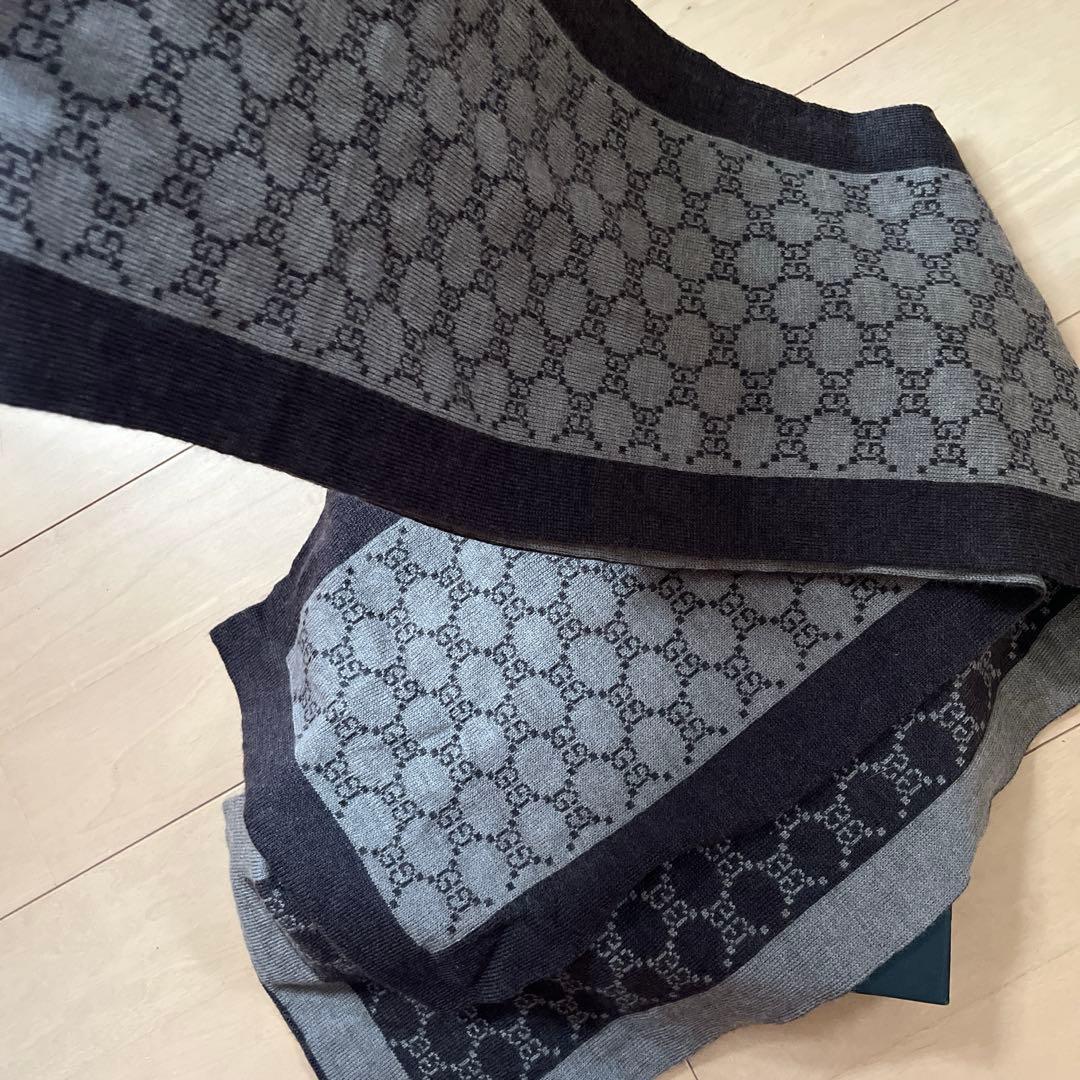 GUCCI マフラーストール　値下げ中