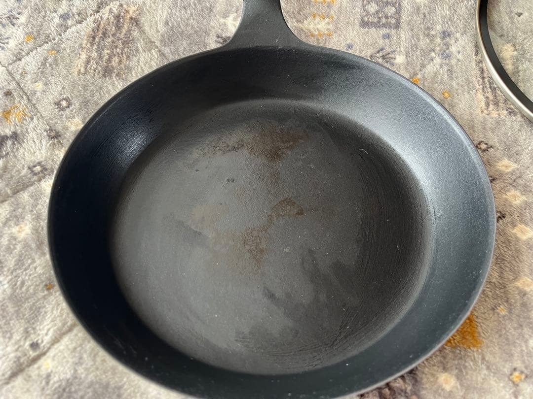 Vermicular 鋳鉄フライパンと蓋セット