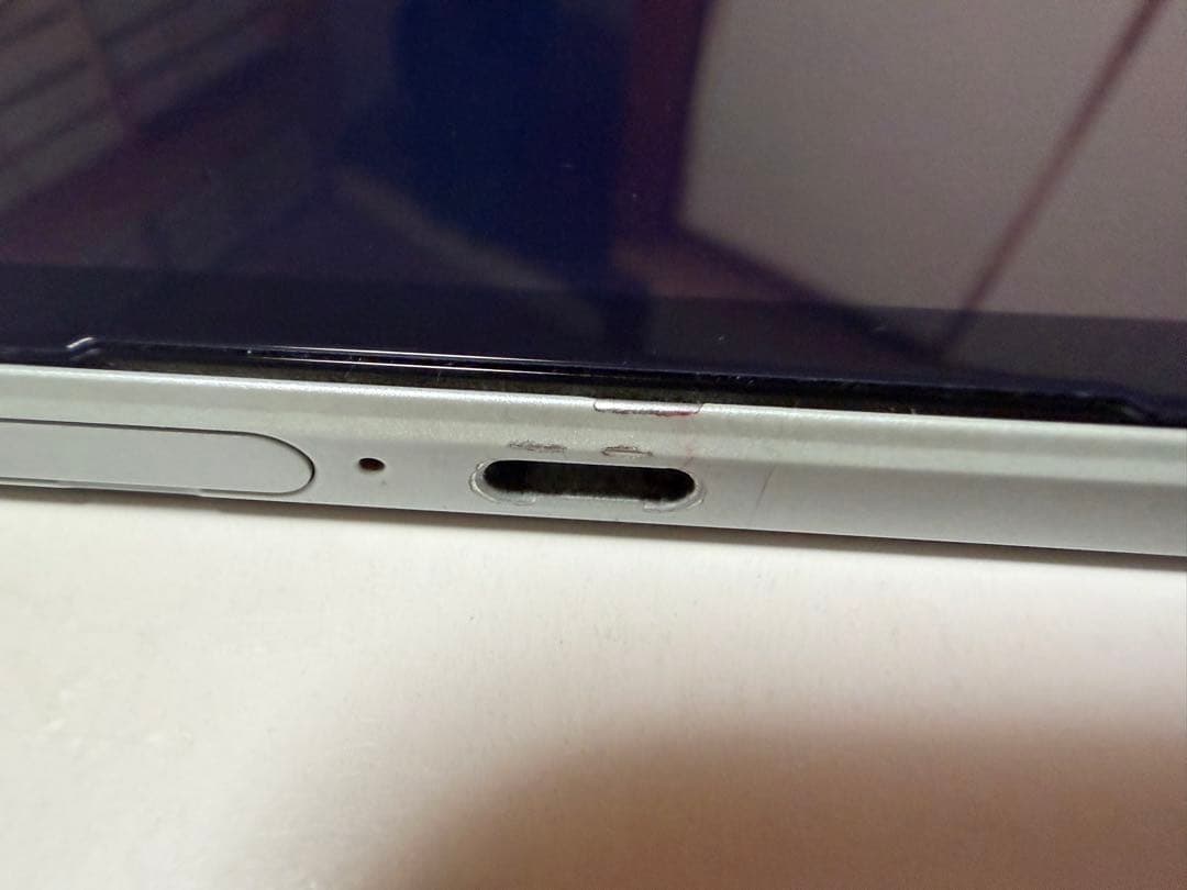 Xperia 1 IV SIMフリー 指紋認証❌