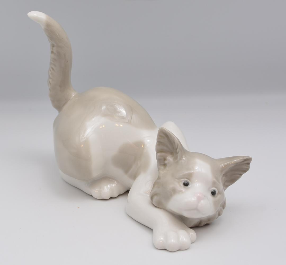 驚いたネコ／気配りのあるネコ／私にエサを　リヤドロ　３体セット　スペイン　箱付き