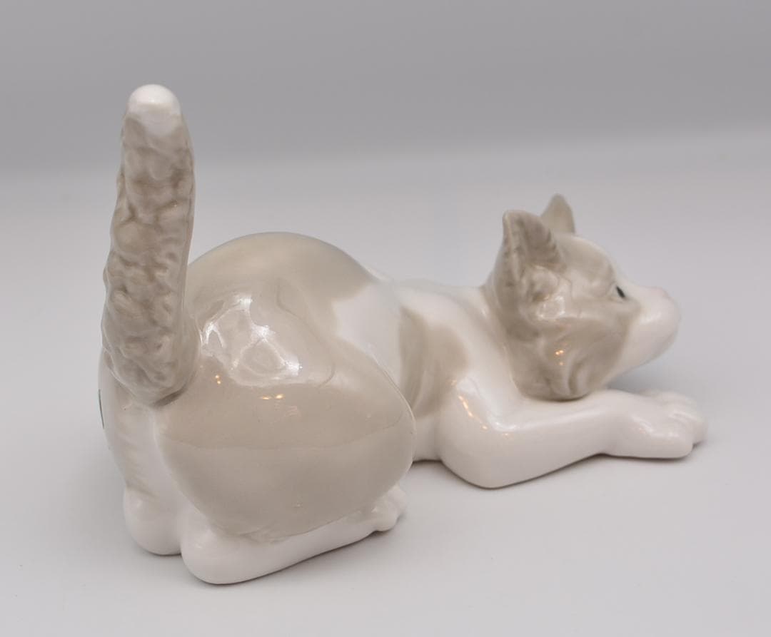 驚いたネコ／気配りのあるネコ／私にエサを　リヤドロ　３体セット　スペイン　箱付き