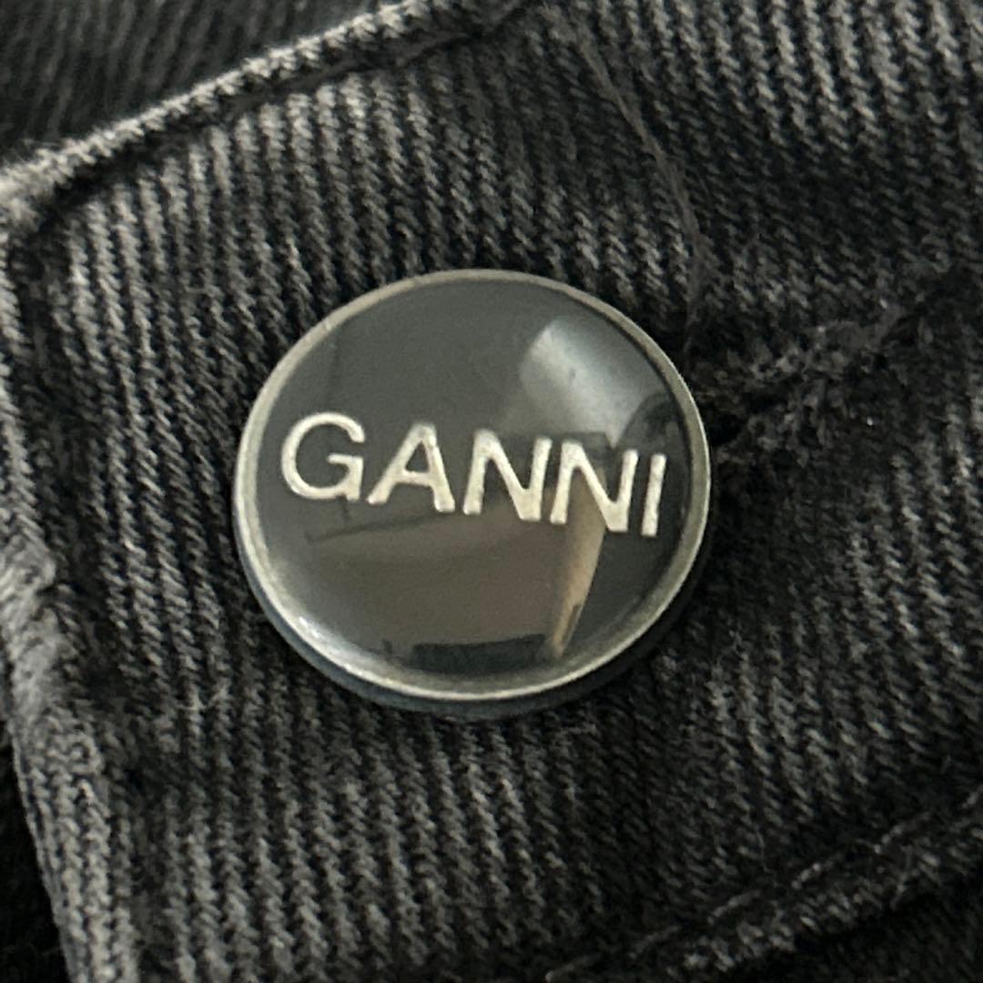 美品✨GANNI MAGNY ブラック ストレートデニム トゥモローランド
