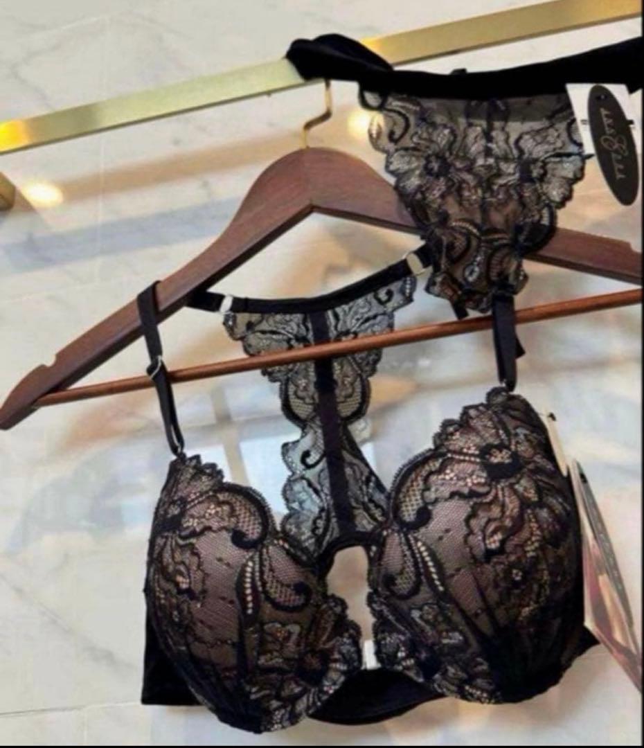 専用 モデル掲載【ベロア×上品レース】アンブラ