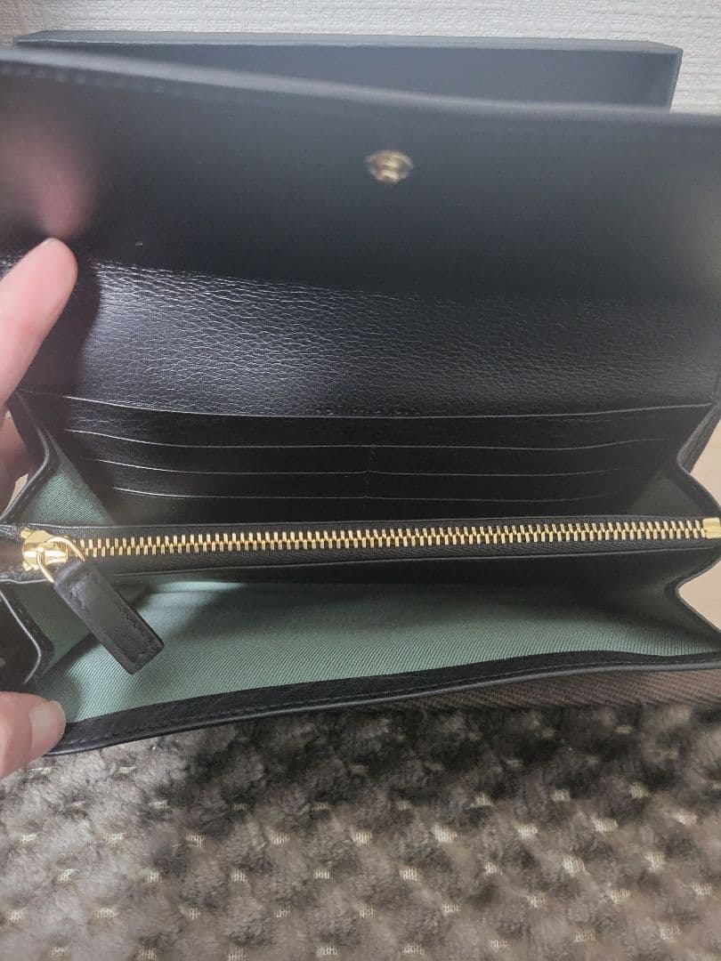 未使用BVLGARI ブラックレザー長財布