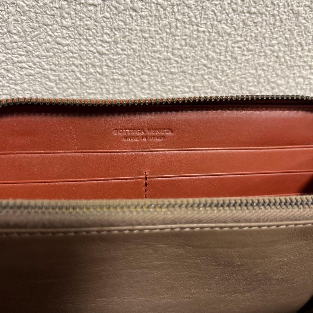 ボッテガヴェネタ　ラウンドジップ　長財布　ブラウン