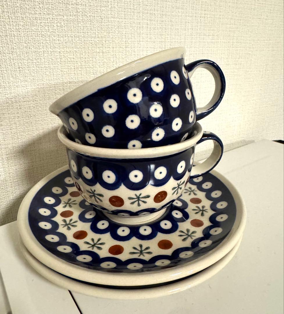 ボレス【ポーランド陶器】カップ&ソーサー2つセット