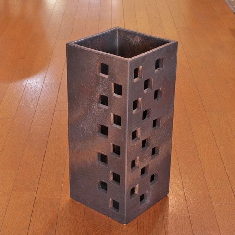信楽焼 傘立て アンブレラスタンド 黒 陶器製 モダン 340-233
