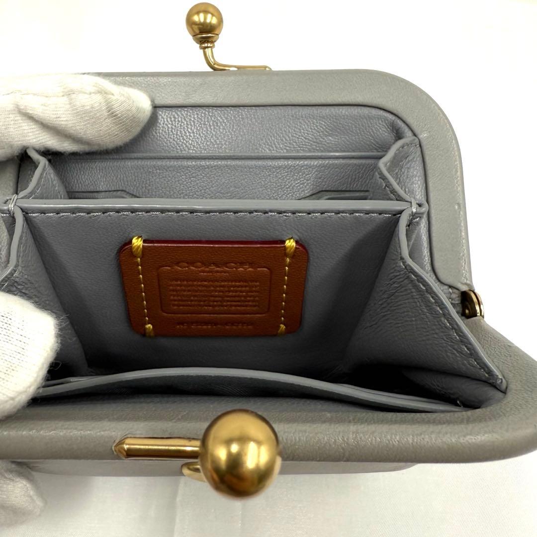 ✨美品✨COACH コーチ キスロック ウォレット がま口 グレー Cロゴ