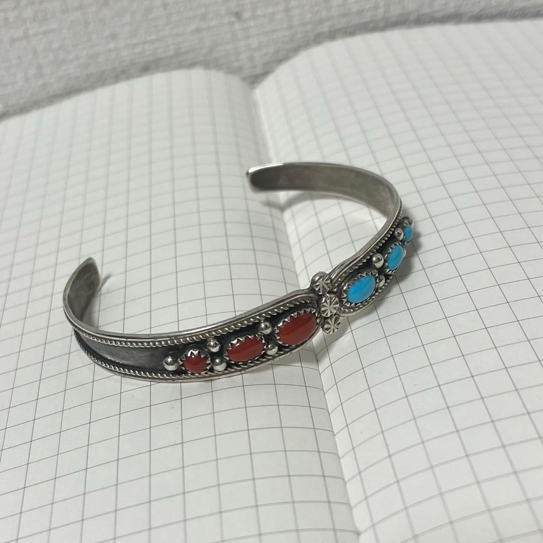 インディアンジュエリー ターコイズ・コーラル バングル H. Spencer