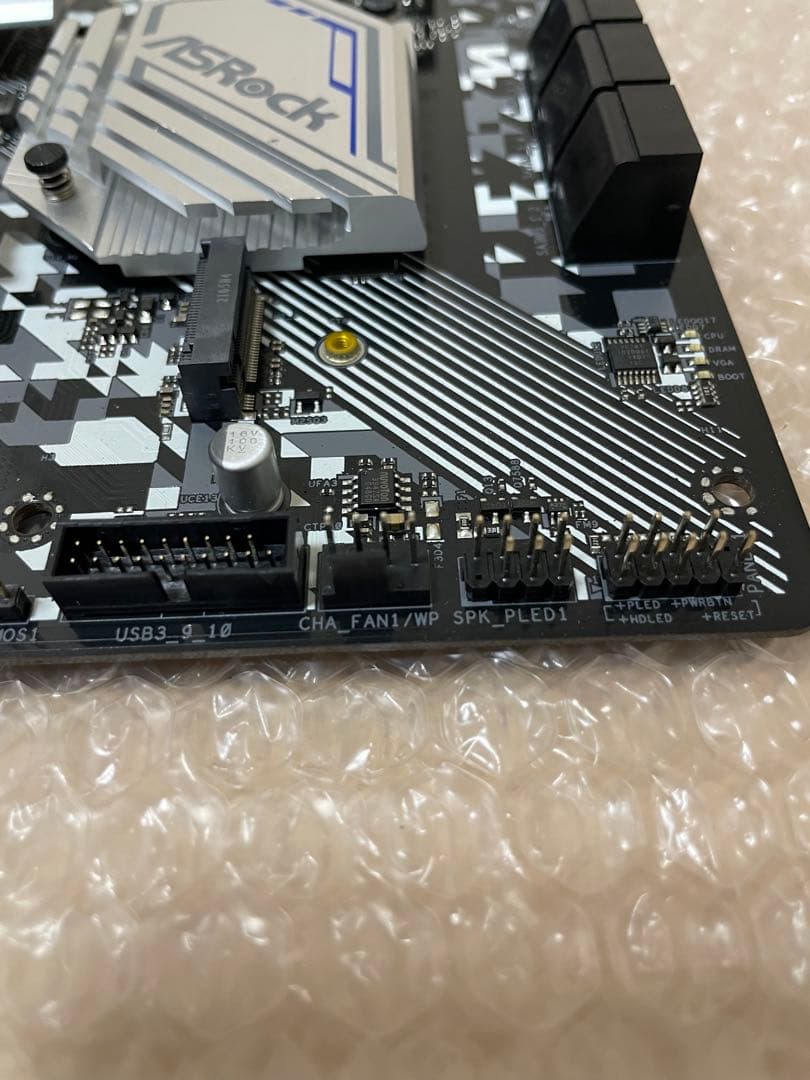 マザーボード ASRock B550 TW