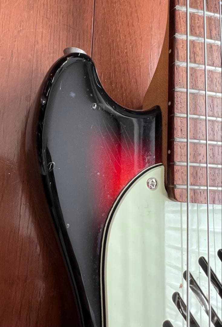 マリンライダー整備済コーラス付アンプ内蔵エレキギターミディアムスケール黒澤楽器