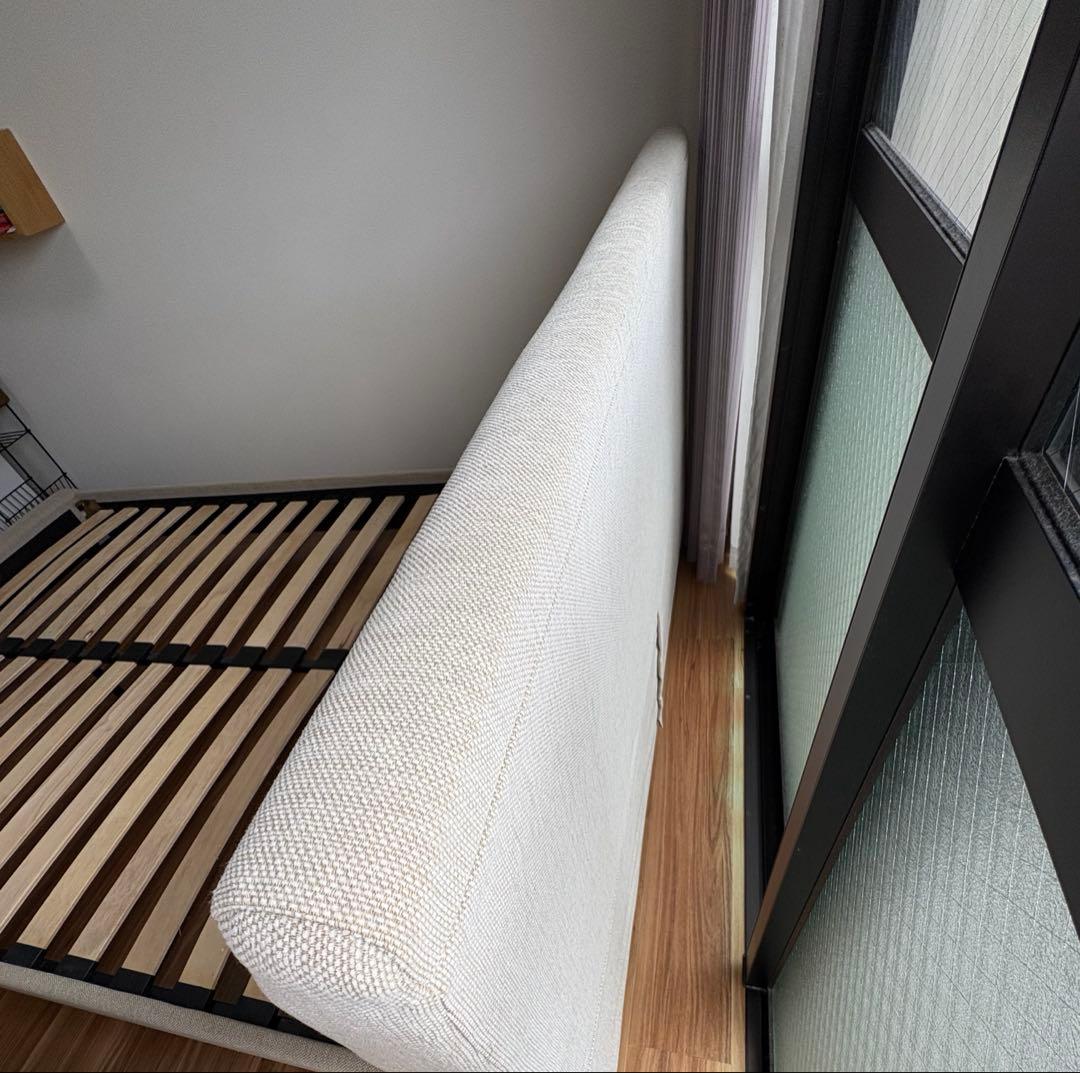 引き取り限定！ sealyセミダブルマットレス➕ニトリベッドフレーム